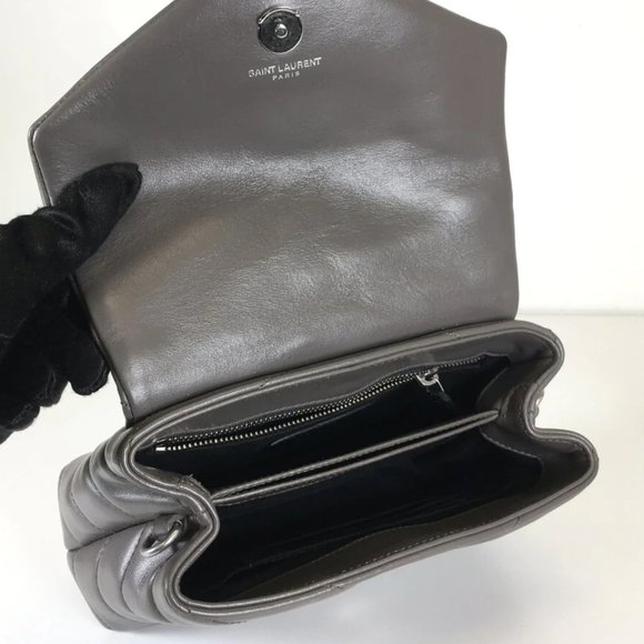 Saint Laurent (YSL) Toy LouLou - Picture 4 of 5